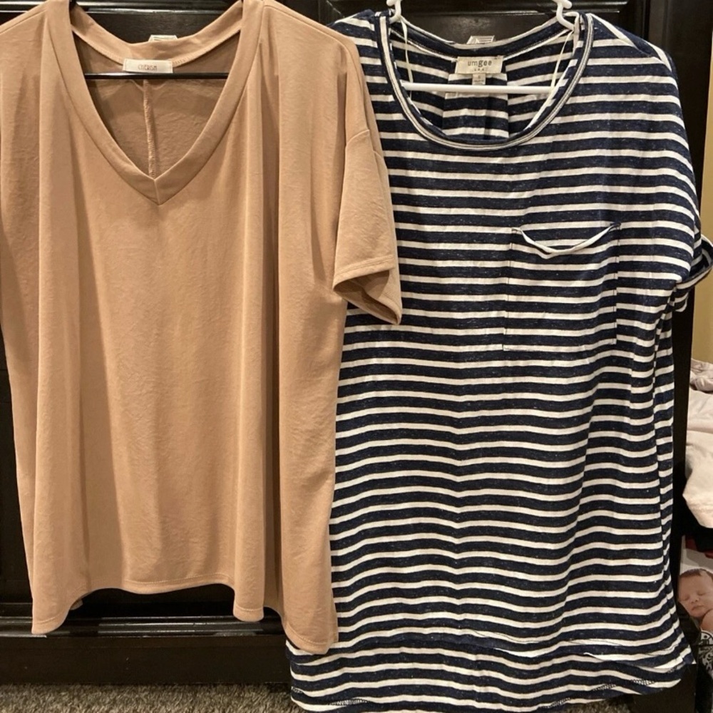 Lot of 2 Womens Tees Size Small Cherish & Um gee
